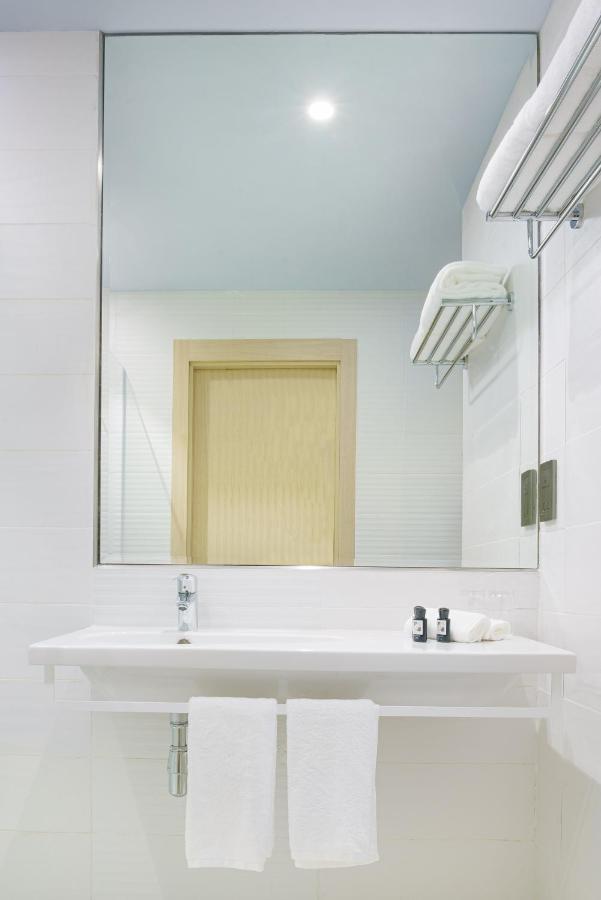 Swiss-belinn Airport Oman 3* Mascate
